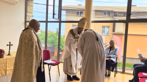 Bishop Ashley Deutschmann blesses Bishop Seamus after his Episcopal Ordination